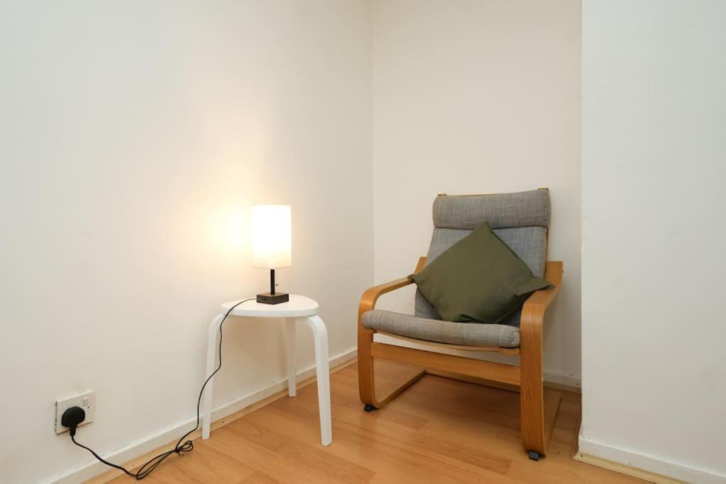 Oasis Flat With High-speed Broadband And Free Parking * Londra
